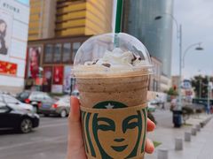 摩卡可可碎片星冰乐-星巴克(吉林财富广场店)