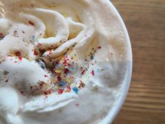 -星巴克(洛阳中州路王府井店)