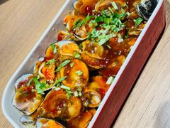 -街角等你.大连海鲜烧烤.经典铁板海鲜串(西安路店)