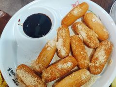 -乡土黄·鲜牛肉火锅·小龙虾(兴业街店)