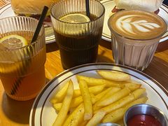 -Thanks美式餐厅(汉堡咖啡店)