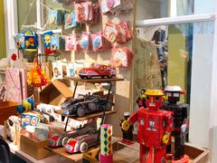 -恋物百货商店(华侨城店)