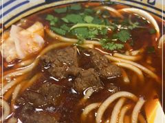 -鑫花溪牛肉米粉(凤凰街创始总店)