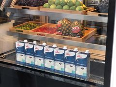 面包甜点陈列柜-茶百道(春熙路银石广场店)