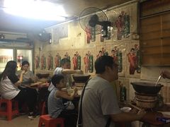 -威邵鸡煲(西华路总店)
