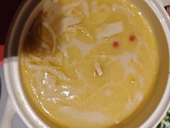 -桂满陇·蟹黄小笼汤包(中山公园店)