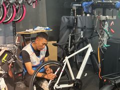 -迪卡侬(西三旗店)