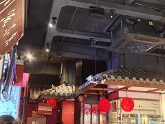 -川流不息·地道川菜·小龙虾(新松江路店)