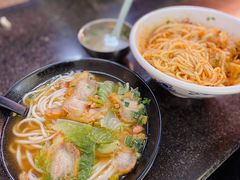 -丫丫桂林米粉(学府店)