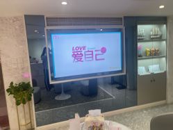 -咪咪专业脱毛连锁机构