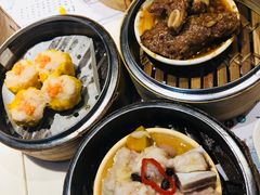 蟹子烧麦皇-点点心点心专门店(湾仔店)