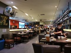 -大头虾越式风味餐厅(光明广场店)
