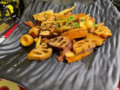 辣卤素拼-嘎嘎鸭脑壳(蜀汉路店)