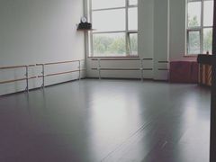 -中央芭蕾舞团·中芭艺蕾(酒仙桥明星校区)