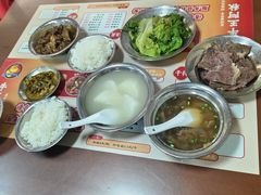 -阿秋牛排(湖心街店)