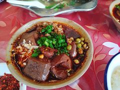 -谢老五跷脚牛肉·非遗传承店