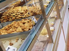 面包甜点陈列柜-爱德顺糕点食屋(利民道店)