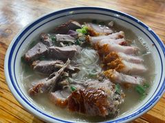 -香辉食馆(新兴路店)