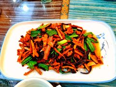 -自游人·美食一楼