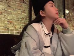 -斯普汇生蚝牛排馆(中骏世界城店)