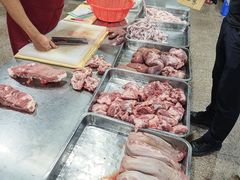 -标记美食新鲜猪杂(兴南大道店)