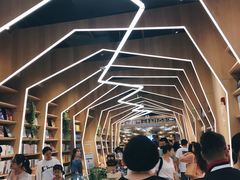 -覔书店(壹方城店)