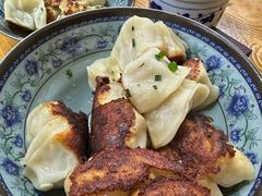 -无名氏宵夜小摊(祝家三姐妹馄饨店)