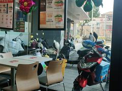 -华莱士·炸鸡汉堡(红枫广场店)