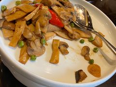 -浩运海鲜·16年专注青岛菜(石老人店)