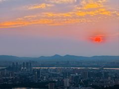 -紫金山山顶公园