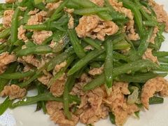 -洁神饭庄·海鲜·青岛菜·30年老字号(五四广场店)