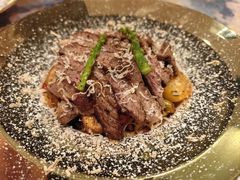 煎和牛肋条与番茄黑胡椒酱意面-向日葵十五度餐厅(昌平区店)