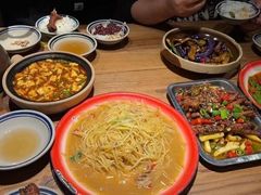 -泥糊破店小酒馆·团建聚餐(南京西路店)