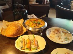 -大头虾越式风味餐厅(光明广场店)