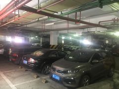 -鼓楼步行街地下停车场