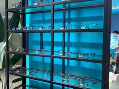-Trend1881视光·蔡司视觉(领展广场店)