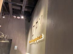 -张翻越·川渝冒菜·武汉黑鸭煲(城北万象城店)