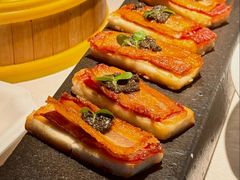 黑松露锅贴乳饼-云腾食府·云南菜