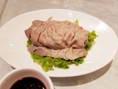 -品悦酒店(三林古镇店)