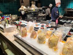 -半岛翡丽海鲜自助餐厅(观风亭店)