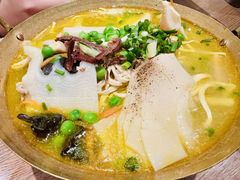 -穿越时尚餐厅(英武中路店)