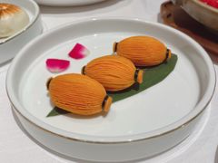 猫山王榴莲酥-东富酒家(龙湖西溪天街店)