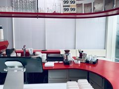 -UNI UNI(环亚凯瑟琳店)