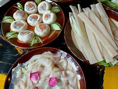 -憨孃孃·重庆老火锅(红山黑金店)