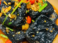 -三湘四水正宗湘菜(君峰路店)