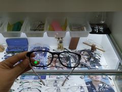 -广州宝岛眼镜武汉和光眼镜市场西区店