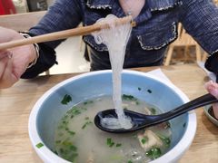 -老新隆牛肉锅贴(新街口店)
