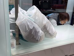 -福奈特洗衣·洗鞋·奢侈品护理 (闵行龙湖天街店)