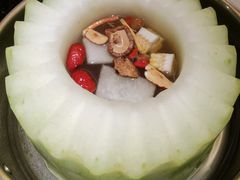 -得意咚瓜·顺德鱼生·冬瓜火锅(深圳首店)