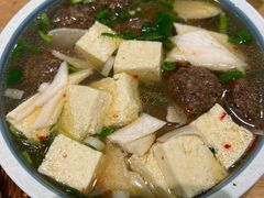 -金莹丸子汤清真(朝外SOHO店)